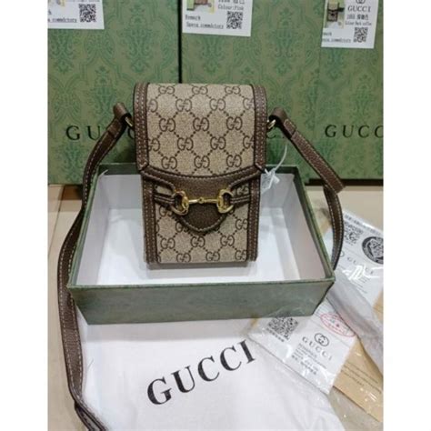 selempang Gucci wanita